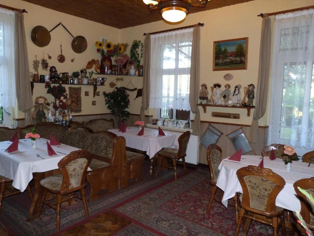 Hotel Landhaus Dargelin Behrenhoff Zewnętrze zdjęcie