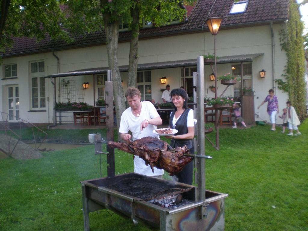 Hotel Landhaus Dargelin Behrenhoff Zewnętrze zdjęcie