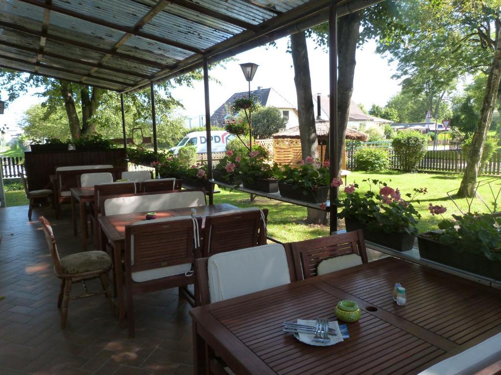 Hotel Landhaus Dargelin Behrenhoff Zewnętrze zdjęcie
