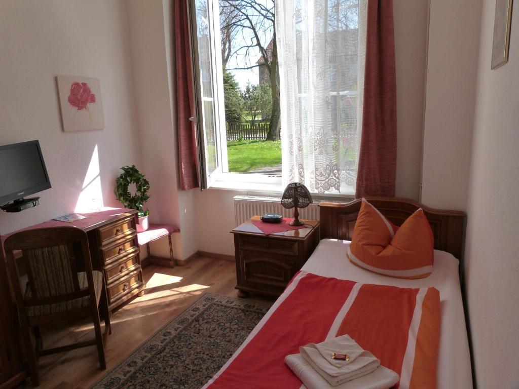 Hotel Landhaus Dargelin Behrenhoff Zewnętrze zdjęcie