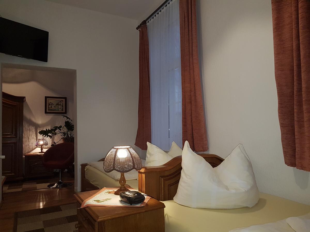 Hotel Landhaus Dargelin Behrenhoff Zewnętrze zdjęcie
